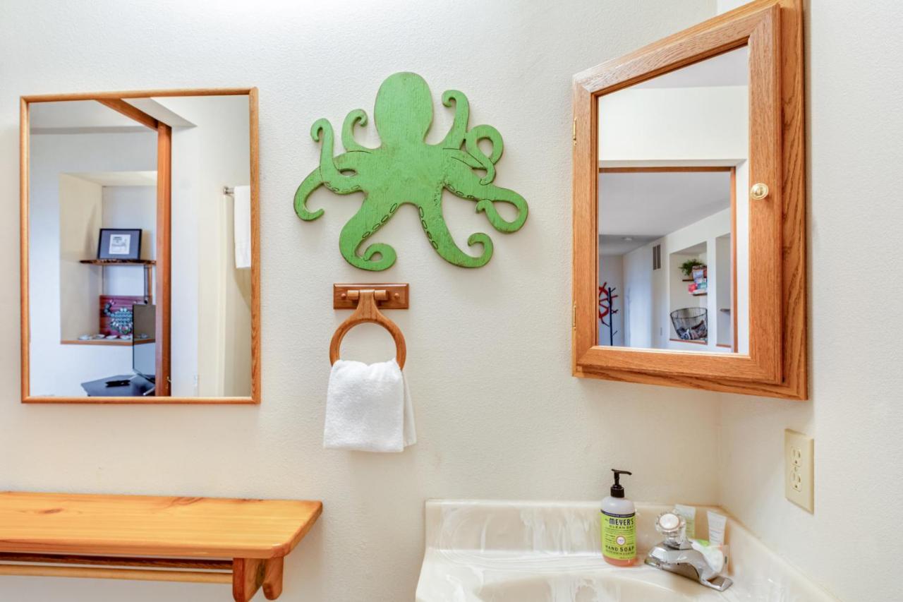 Octopus Den Coupeville Eksteriør billede